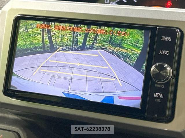 Toyota Pixis Mega 2017-10 7869157-3