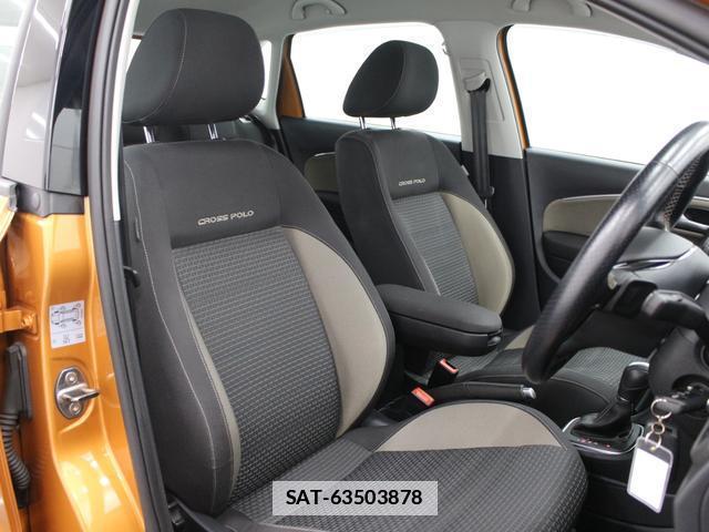 VolksWagen POLO 2015-08 7870431-10