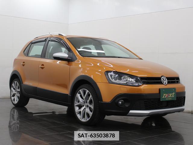 VolksWagen POLO 2015-08 7870431-15