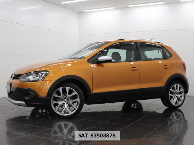 VolksWagen POLO 2015-08 7870431-17