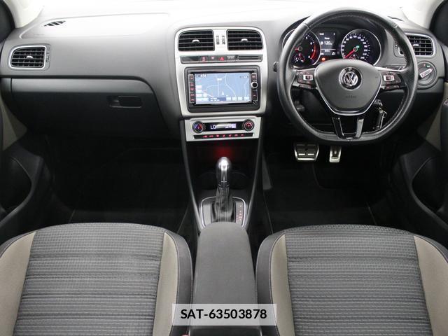 VolksWagen POLO 2015-08 7870431-4