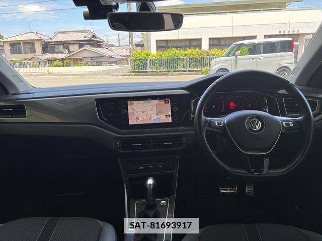 VolksWagen POLO 2019-01 7870716-14