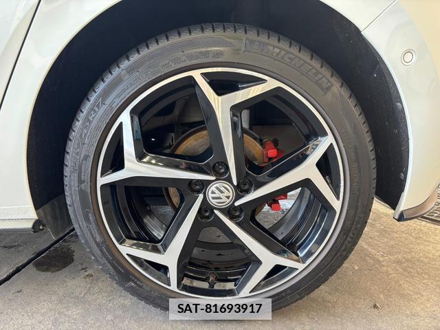 VolksWagen POLO 2019-01 7870716-19