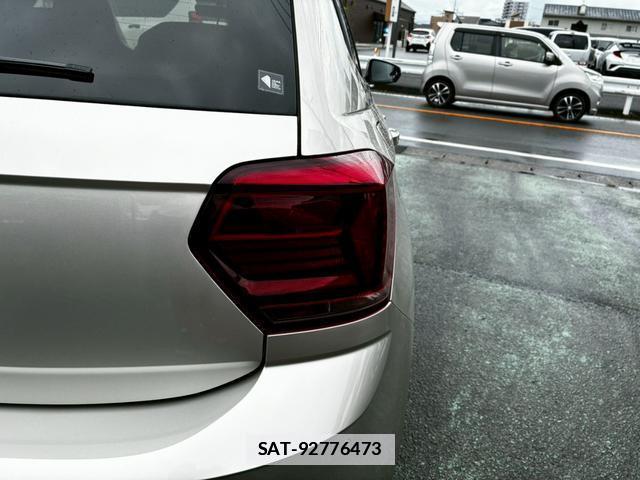 VolksWagen POLO 2019-07 7872419-13