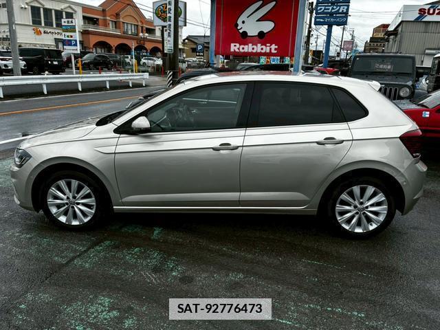 VolksWagen POLO 2019-07 7872419-5