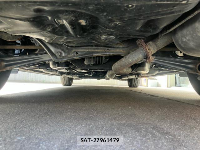 Toyota PREMIO 2009-09 7868512-4