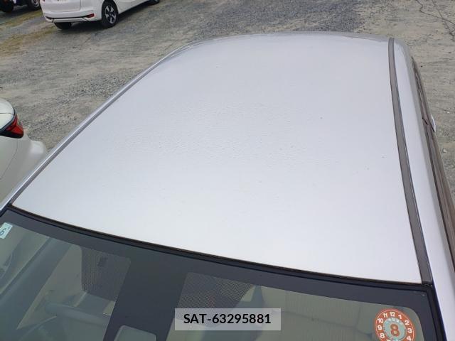 Toyota PREMIO 2017-06 7868861-6