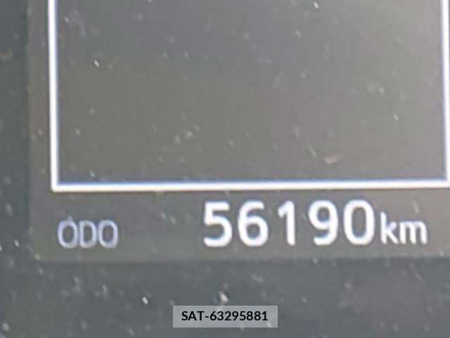 Toyota PREMIO 2017-06 7868861-9