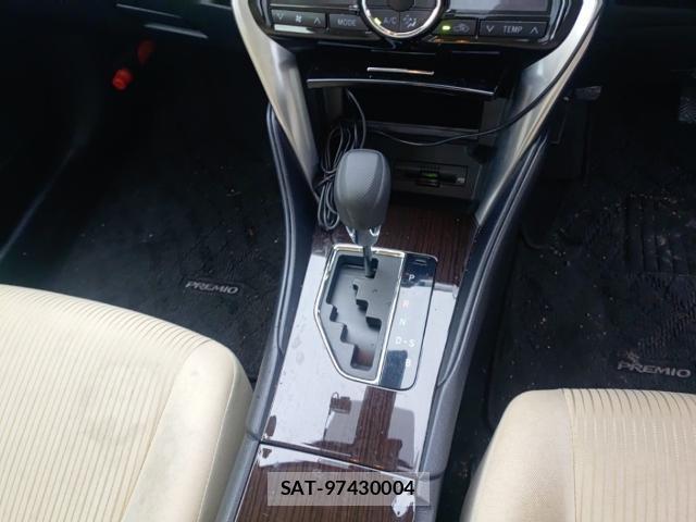 Toyota PREMIO 2019-06 7868862-11