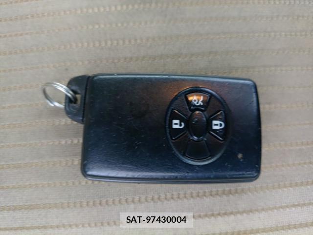 Toyota PREMIO 2019-06 7868862-14