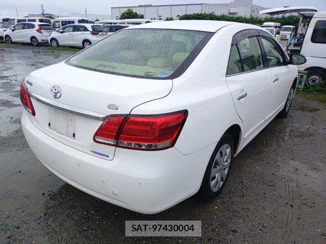 Toyota PREMIO 2019-06 7868862-4