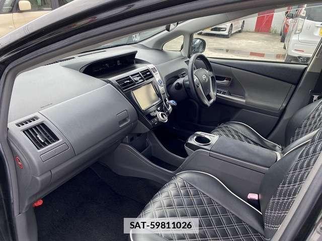 Toyota PRIUS ALPHA 2011-11 7867908-12