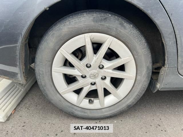 Toyota PRIUS ALPHA 2015-07 7868685-5
