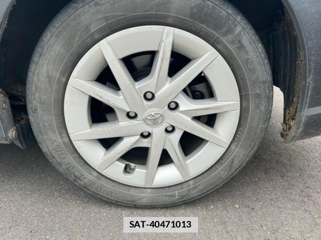 Toyota PRIUS ALPHA 2015-07 7868685-6