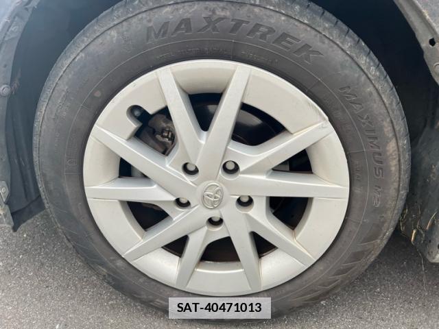 Toyota PRIUS ALPHA 2015-07 7868685-7