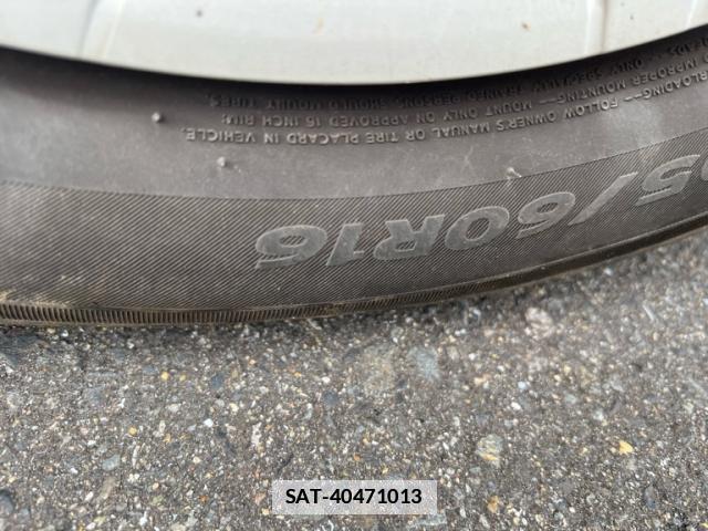 Toyota PRIUS ALPHA 2015-07 7868685-8
