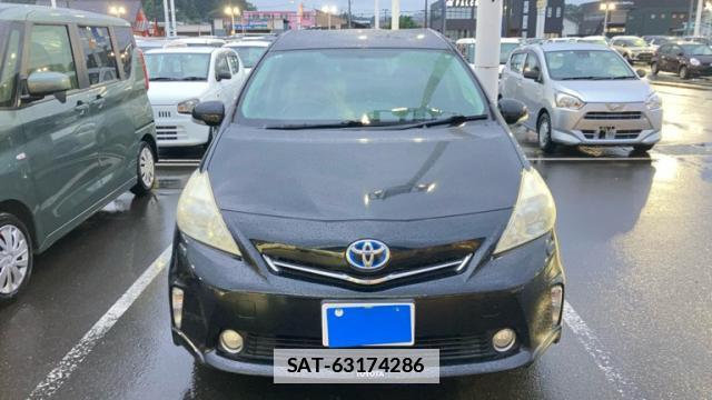 Toyota PRIUS ALPHA 2011-06 7868712-0