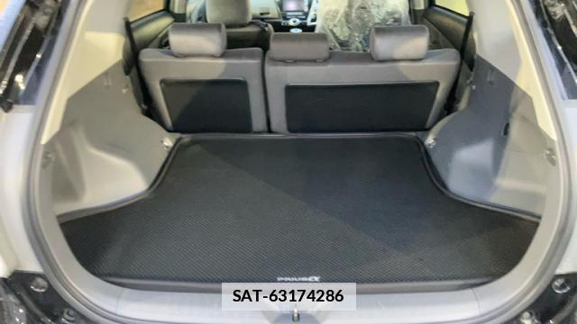 Toyota PRIUS ALPHA 2011-06 7868712-11