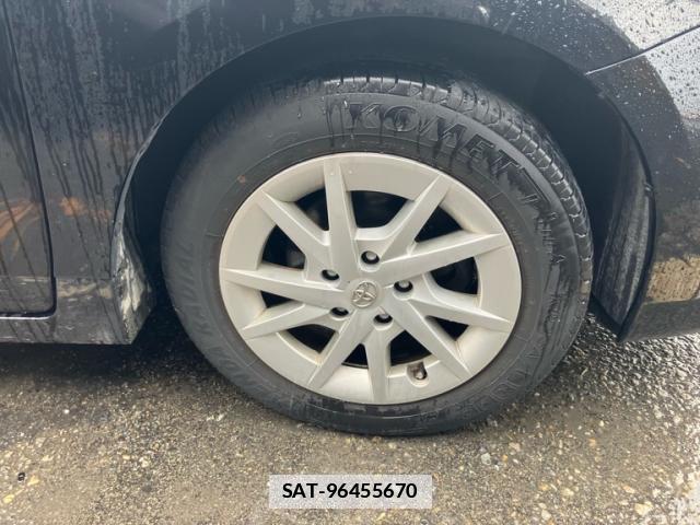 Toyota PRIUS ALPHA 2011-12 7868953-5