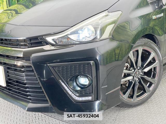 Toyota PRIUS ALPHA 2015-06 7868988-11