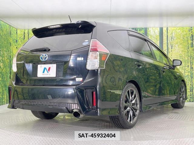 Toyota PRIUS ALPHA 2015-06 7868988-16