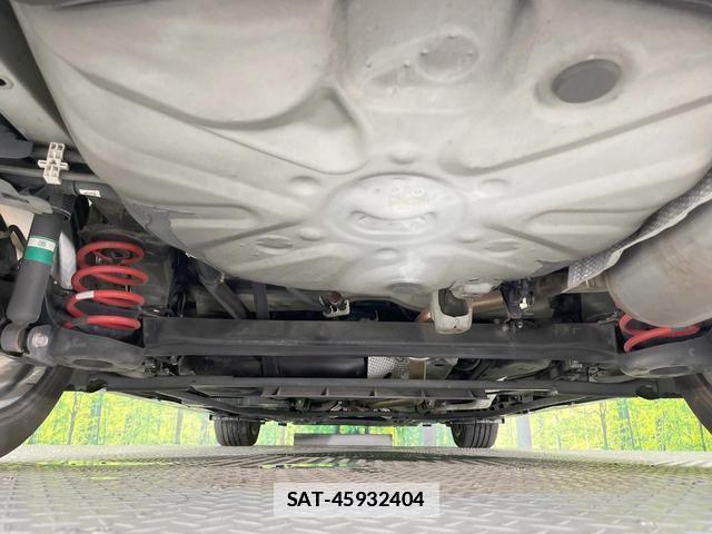 Toyota PRIUS ALPHA 2015-06 7868988-18