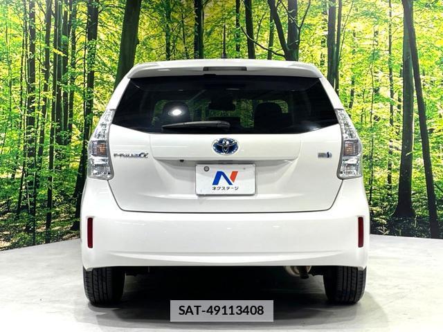Toyota PRIUS ALPHA 2012-03 7869457-14