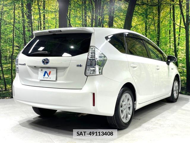 Toyota PRIUS ALPHA 2012-03 7869457-16