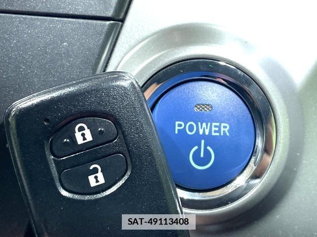 Toyota PRIUS ALPHA 2012-03 7869457-5