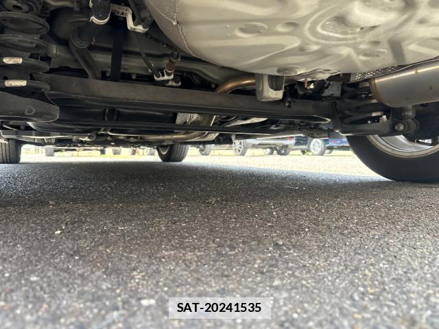 Toyota PRIUS ALPHA 2013-08 7869551-16