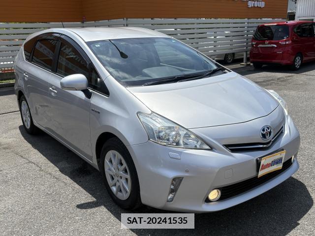 Toyota PRIUS ALPHA 2013-08 7869551-3