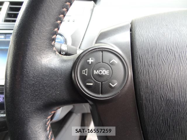 Toyota PRIUS ALPHA 2014-06 7870162-12