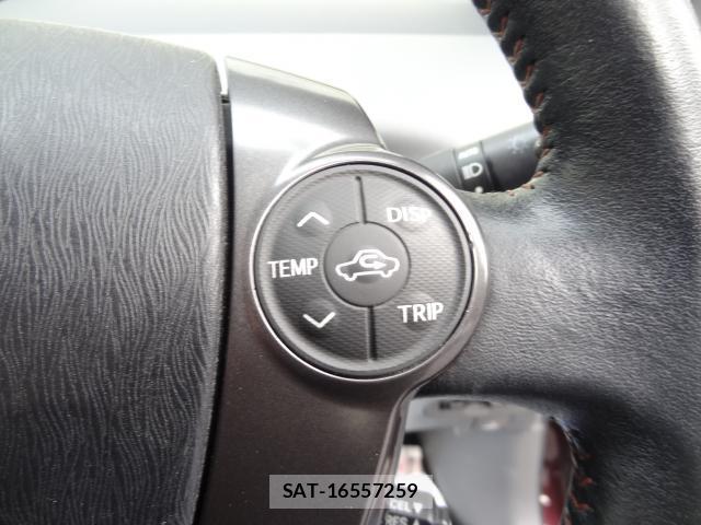 Toyota PRIUS ALPHA 2014-06 7870162-13