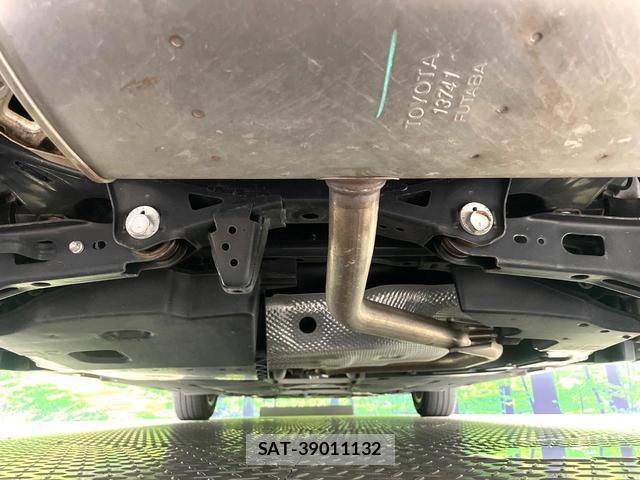 Toyota PRIUS PHV 2020-02 7868279-18