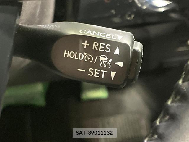 Toyota PRIUS PHV 2020-02 7868279-7