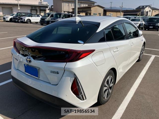 Toyota PRIUS PHV 2020-10 7868690-3