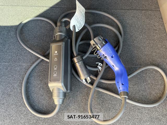 Toyota PRIUS PHV 2012-05 7869552-9