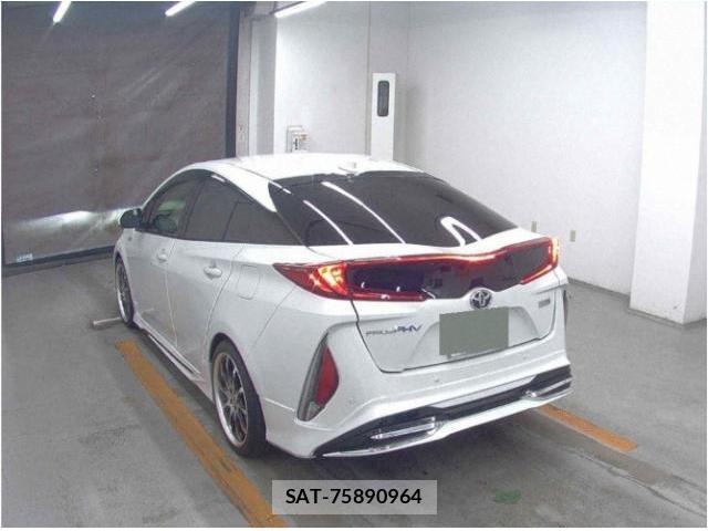 Toyota PRIUS PHV 2020-11 7872249-1