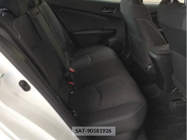 Toyota PRIUS PHV 2019-06 7872487-5