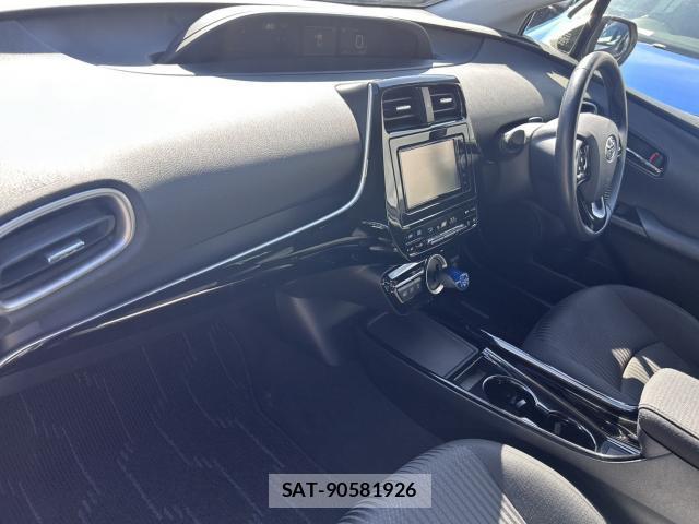 Toyota PRIUS PHV 2019-06 7872487-9