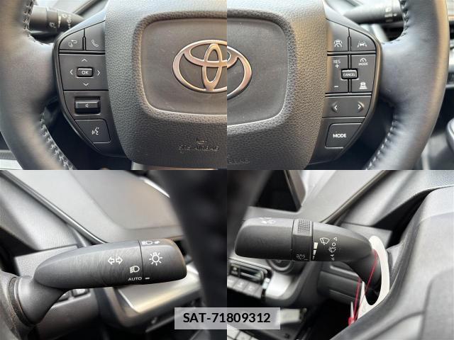 Toyota PRIUS 2024-05 7866903-12