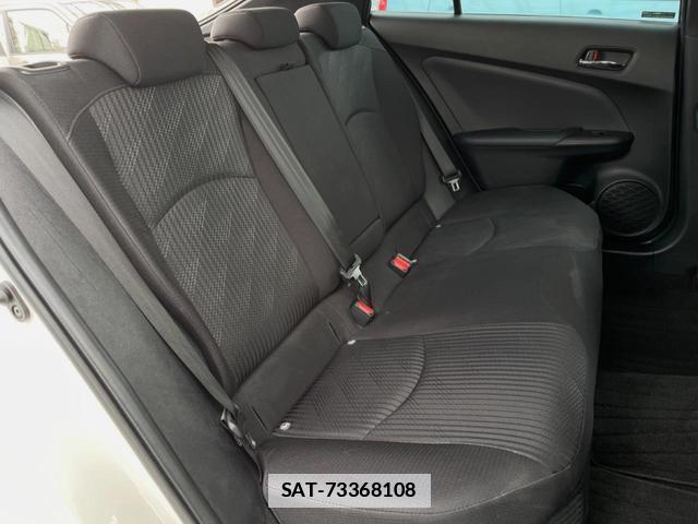 Toyota PRIUS 2019-09 7866905-10