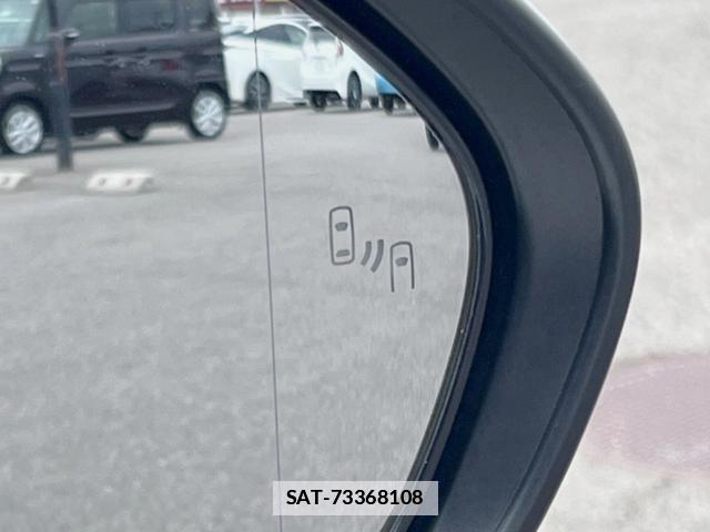 Toyota PRIUS 2019-09 7866905-8