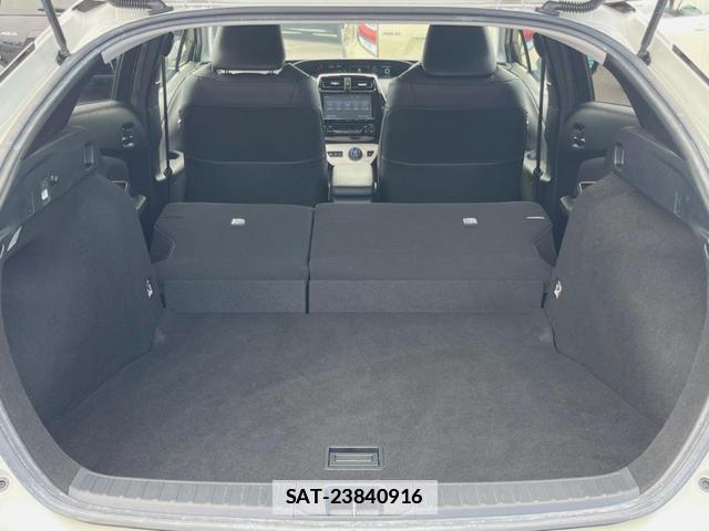 Toyota PRIUS 2016-07 7866908-12