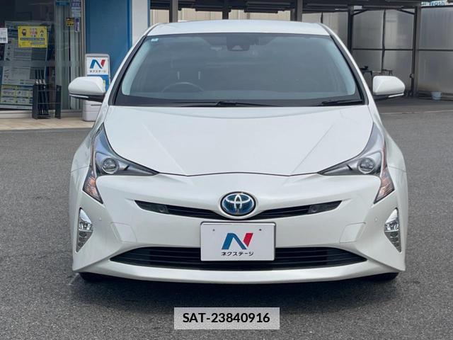 Toyota PRIUS 2016-07 7866908-15