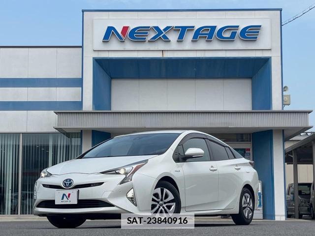 Toyota PRIUS 2016-07 7866908-17