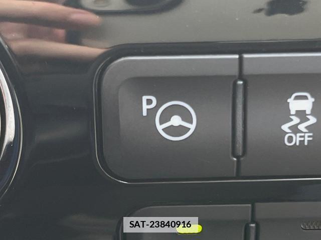 Toyota PRIUS 2016-07 7866908-4