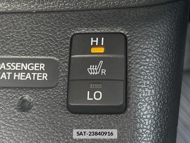 Toyota PRIUS 2016-07 7866908-5