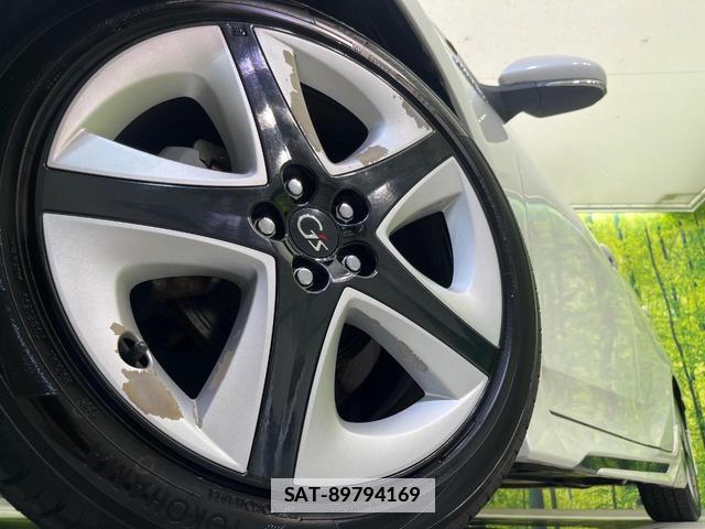 Toyota PRIUS 2015-12 7867062-12