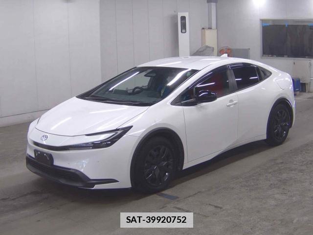 Toyota PRIUS 2023-08 7867280-4